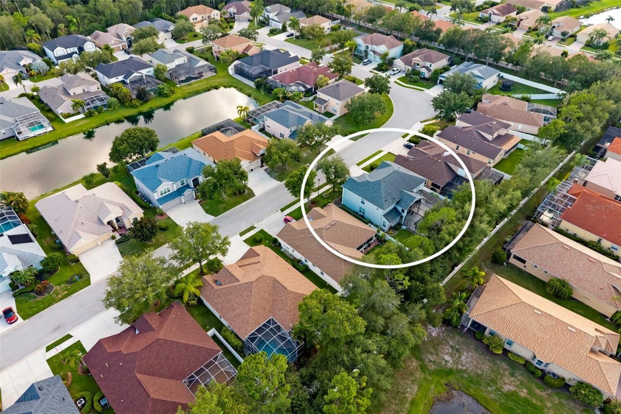 4255 67th Avenue Circle E, Sarasota, FL 34243 Photo