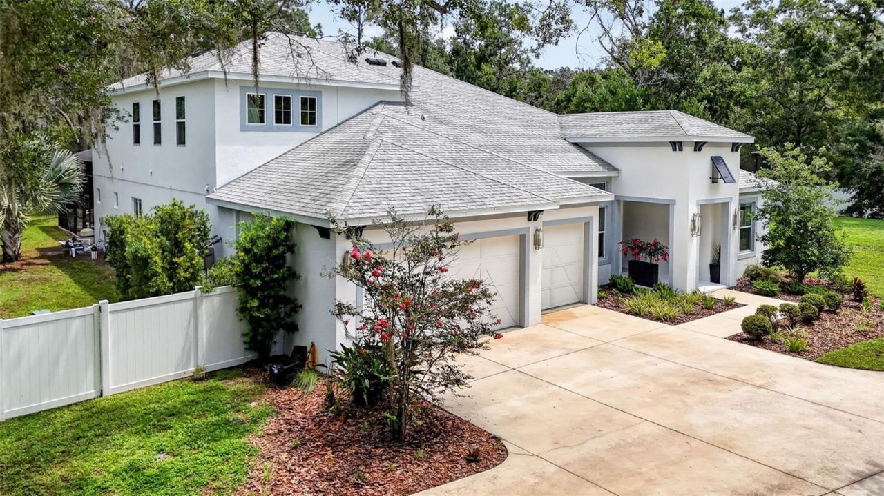 2304 Clement Road, Lutz, FL 33549 Photo