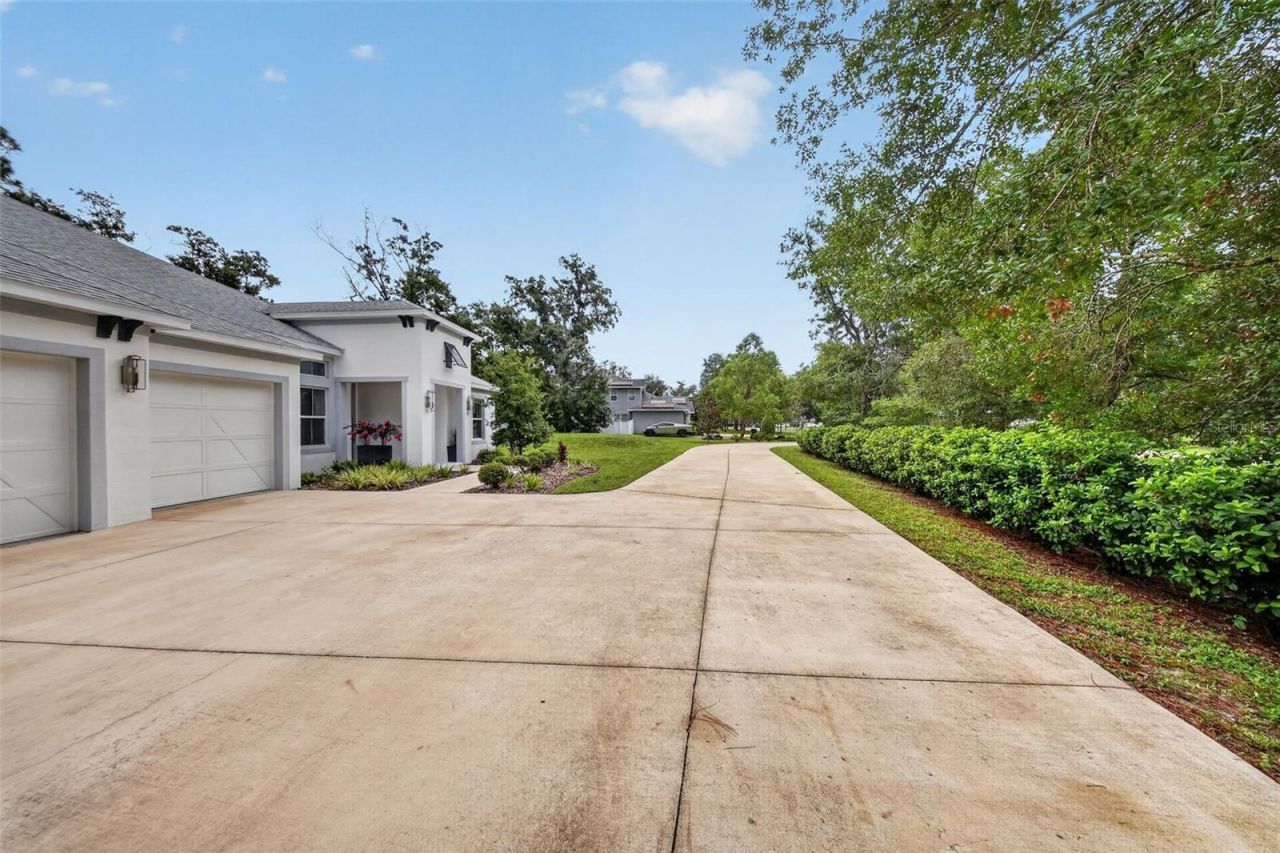 2304 Clement Road, Lutz, FL 33549 Photo