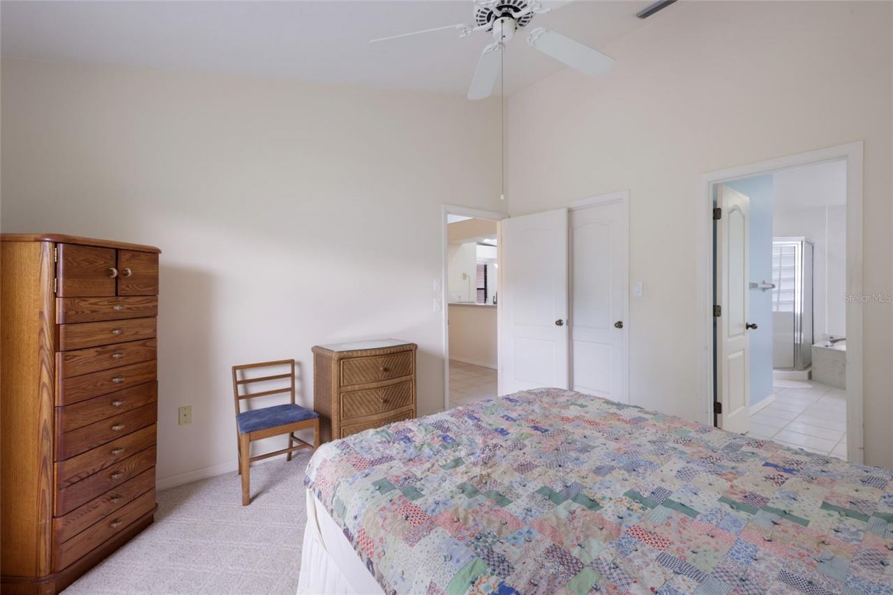 4413 74th Avenue E, Sarasota, FL 34243 Photo