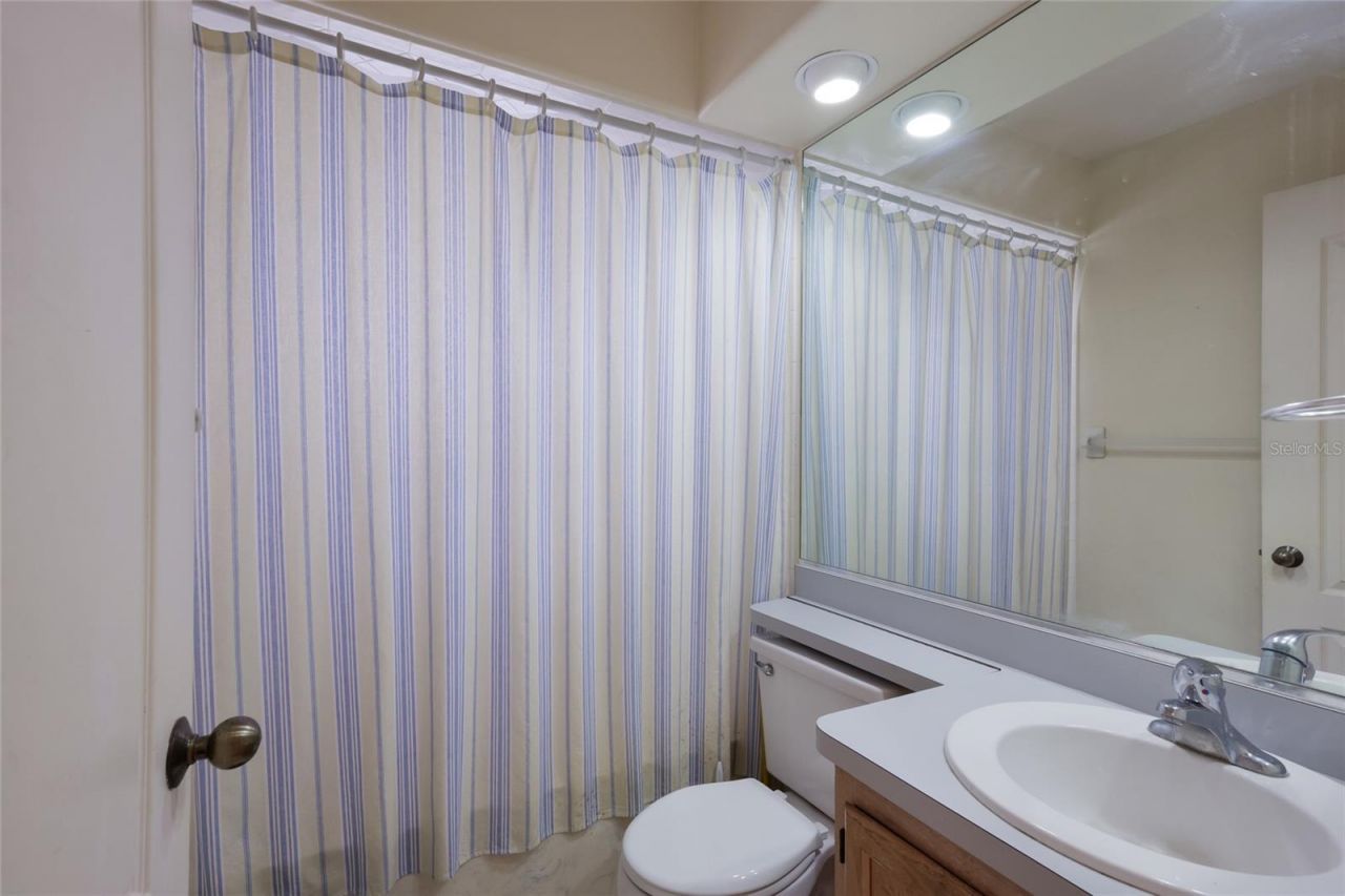 4413 74th Avenue E, Sarasota, FL 34243 Photo