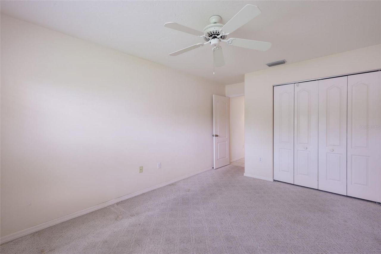 4413 74th Avenue E, Sarasota, FL 34243 Photo