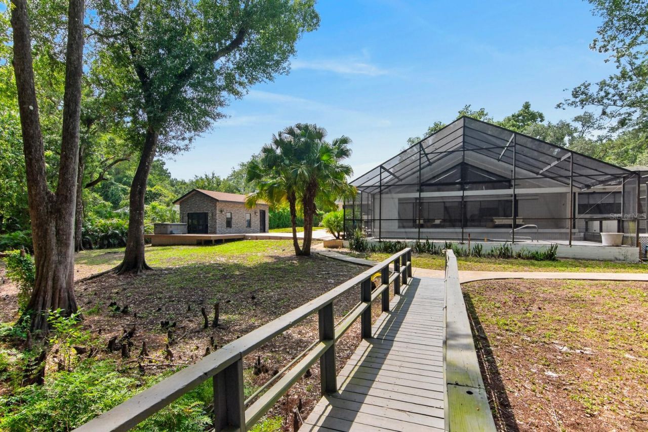 8900 Sharon Drive, New Port Richey, FL 34654 Photo