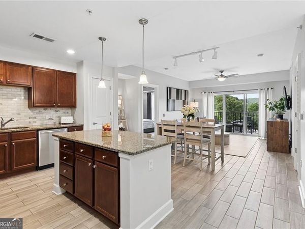 200 River Vista Drive, Unit 541, Atlanta, GA 30339