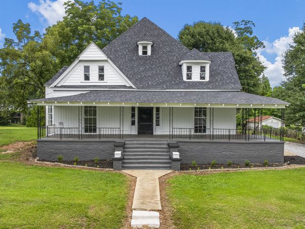 214 N 14th Street, Lanett, AL 36863