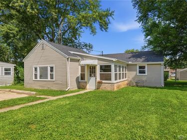 140 W Keller Street, Bradford, OH 45308