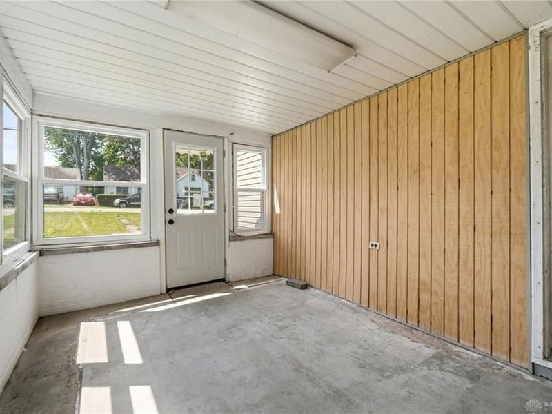 140 E Keller Street, Bradford, OH 45308 Photo 3