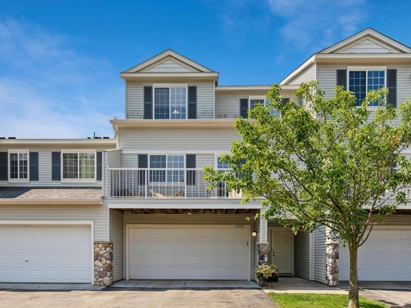 6727 Pine Crest Trail S, Cottage Grove, MN 55016