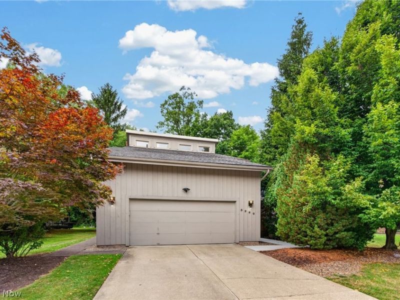 3960 Orangewood Drive , Orange, OH 44122 Photo 1