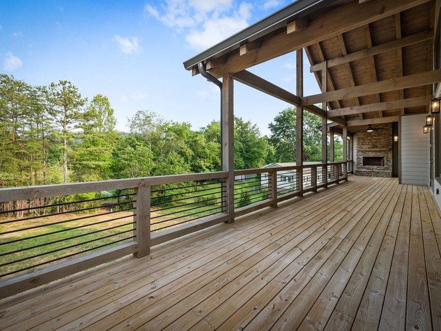 Property Image 102