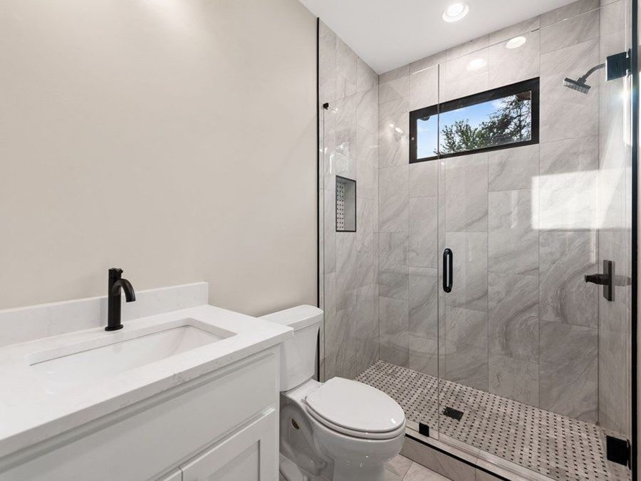 Property Image 109