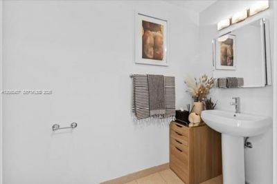 3301 NE 1st Ave , Unit L0202, Miami, FL 33137 Photo