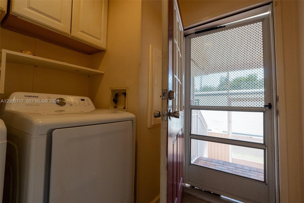 6515 Colonial Dr, Margate, FL 33063 Photo