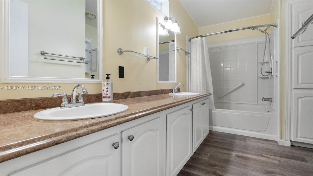 6515 Colonial Dr, Margate, FL 33063 Photo