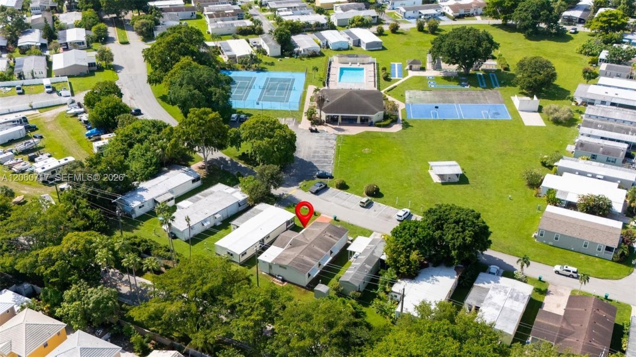 6515 Colonial Dr, Margate, FL 33063 Photo
