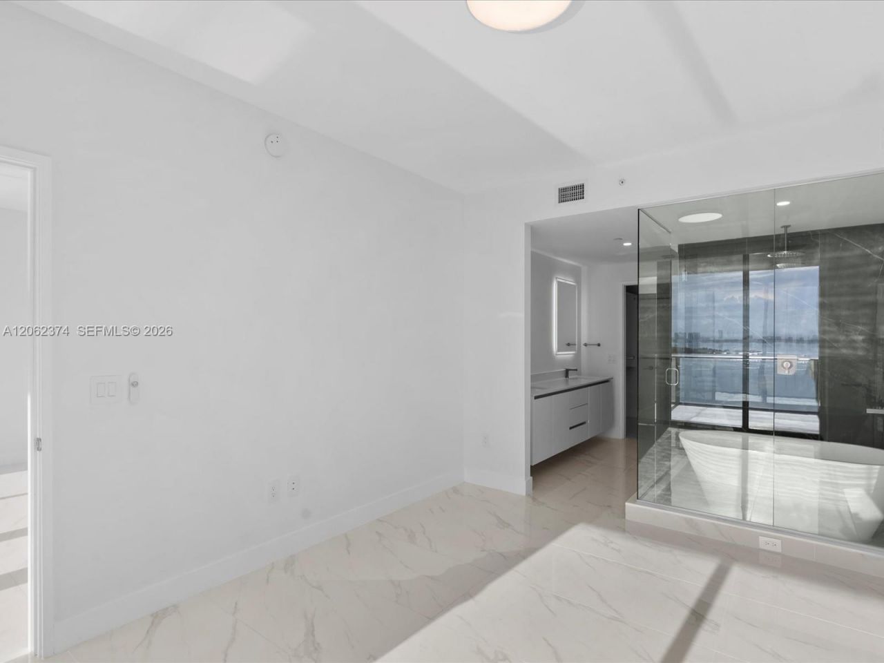 700 NE 24th St , Unit 503, Miami, FL 33137 Photo