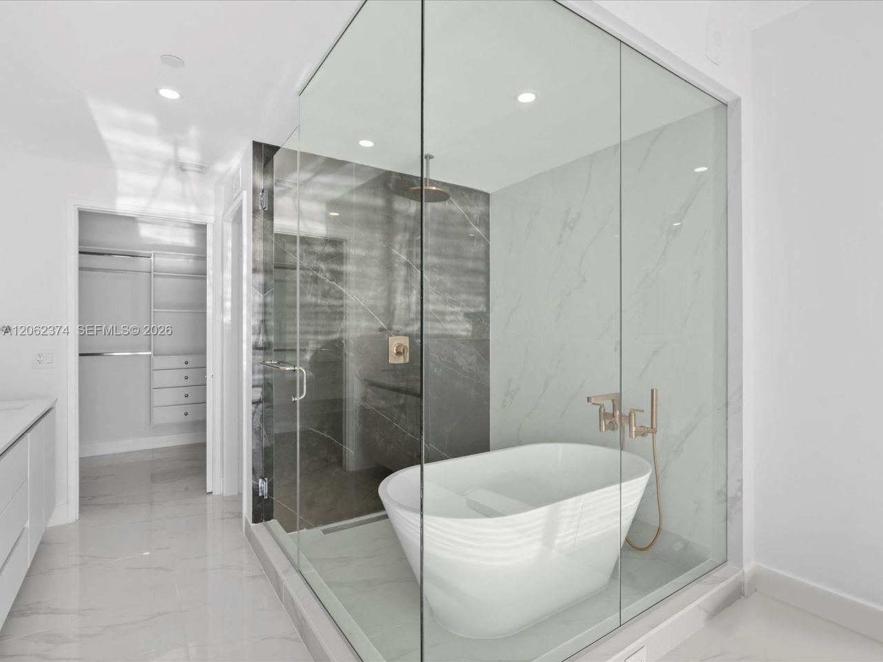 700 NE 24th St , Unit 503, Miami, FL 33137 Photo