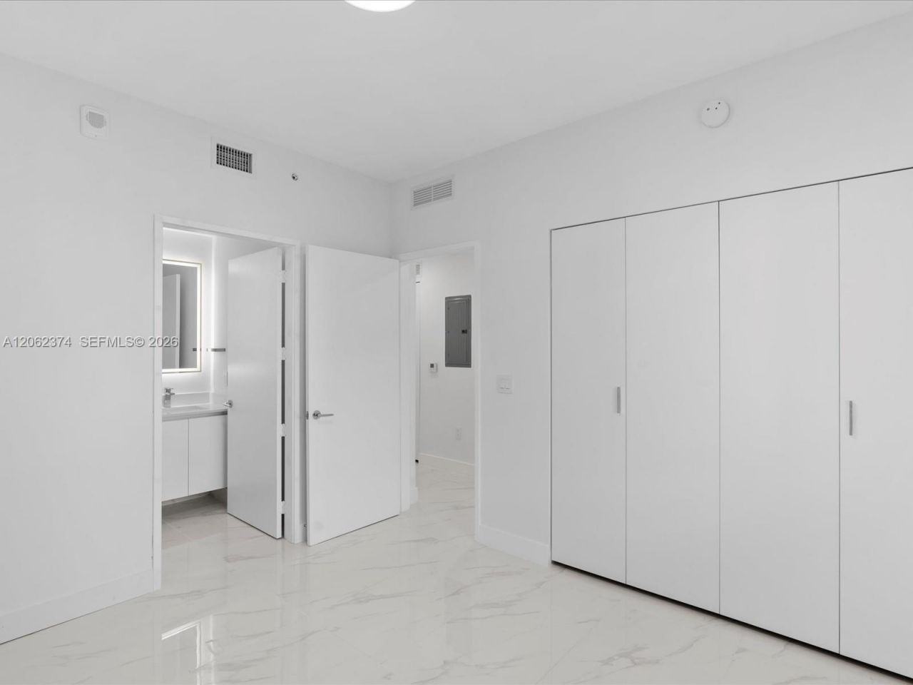700 NE 24th St , Unit 503, Miami, FL 33137 Photo