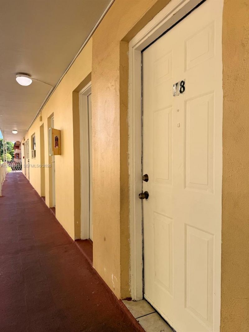 2441 NW 13th St, Unit 78, Miami, FL 33125 Photo