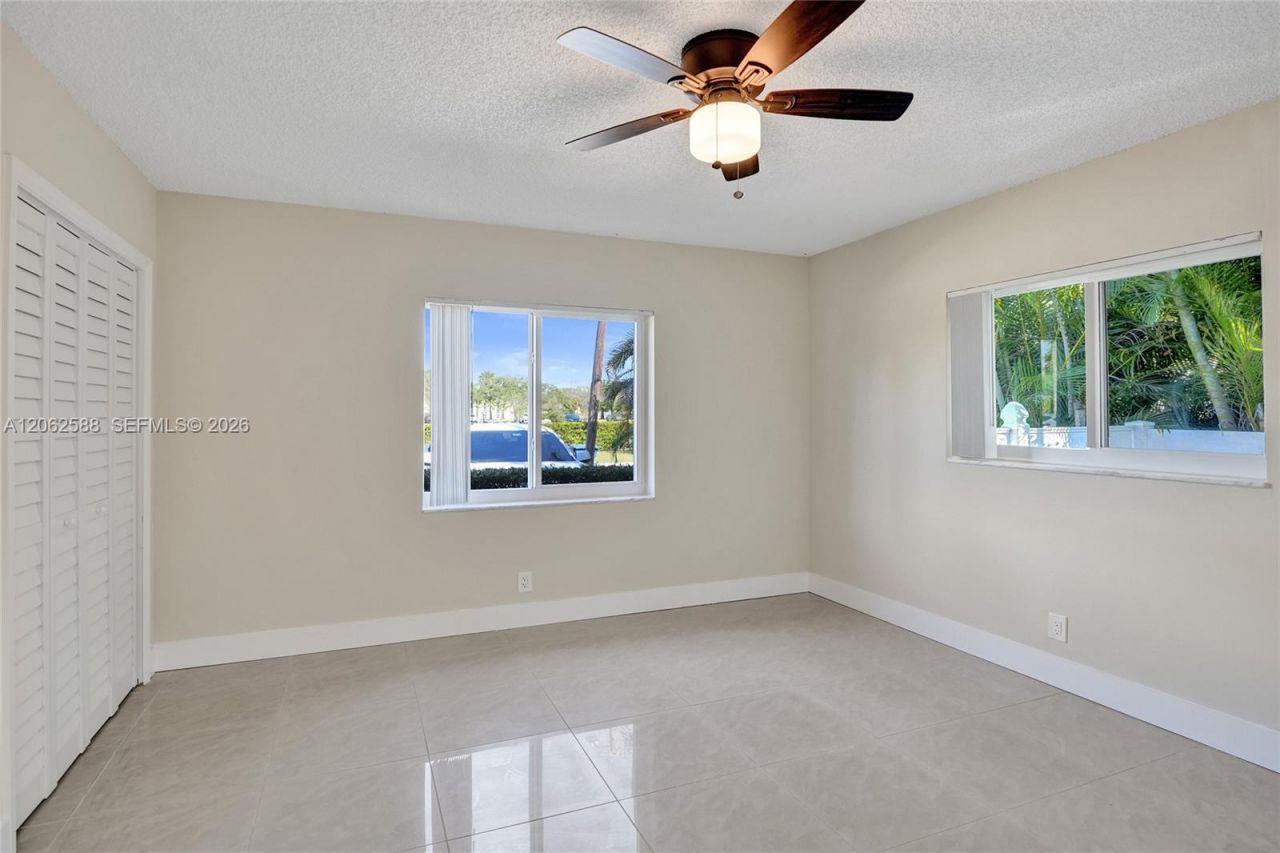 920 SW 28th St 1-2, Fort Lauderdale, FL 33315 Photo