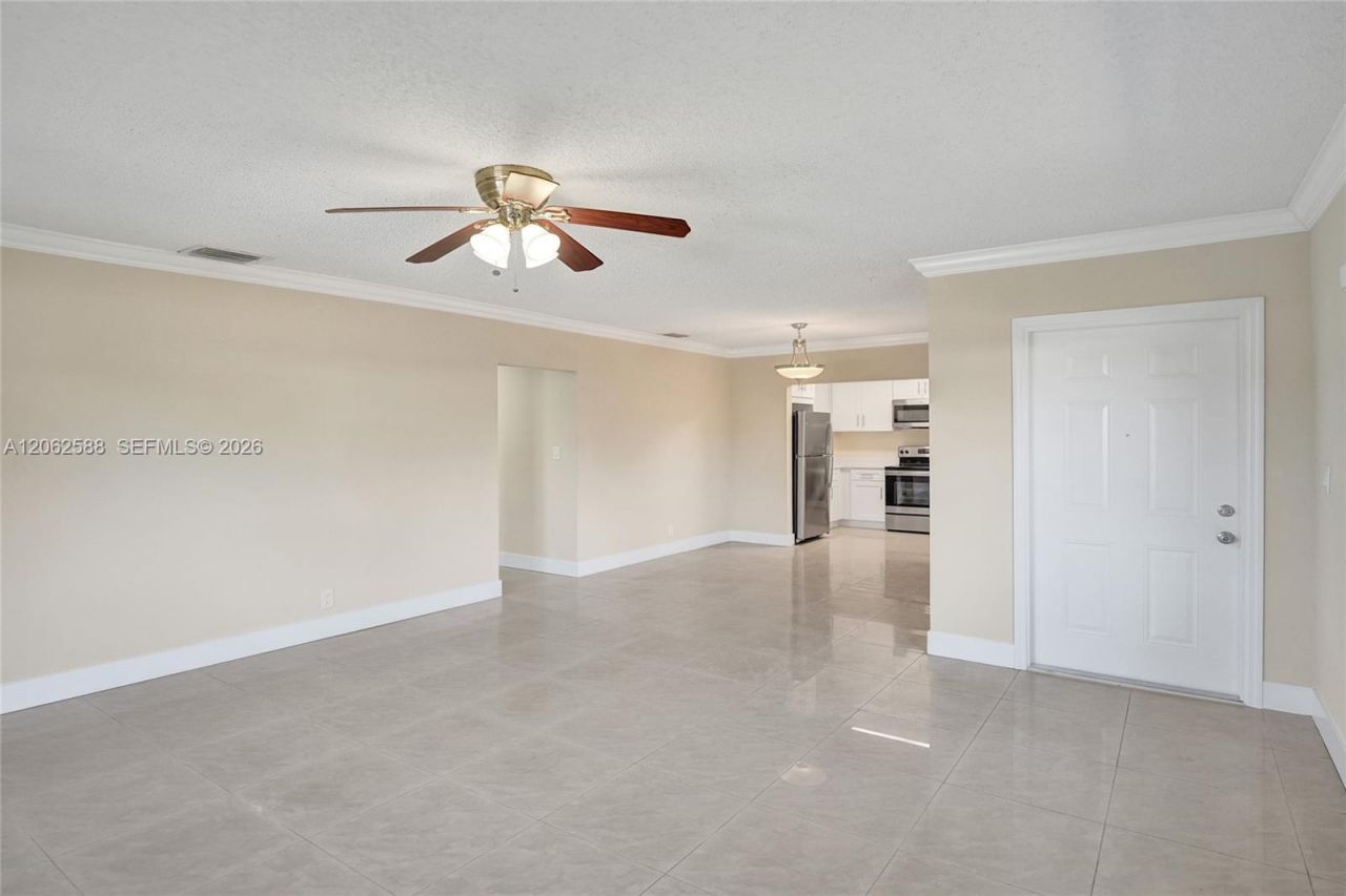 920 SW 28th St 1-2, Fort Lauderdale, FL 33315 Photo