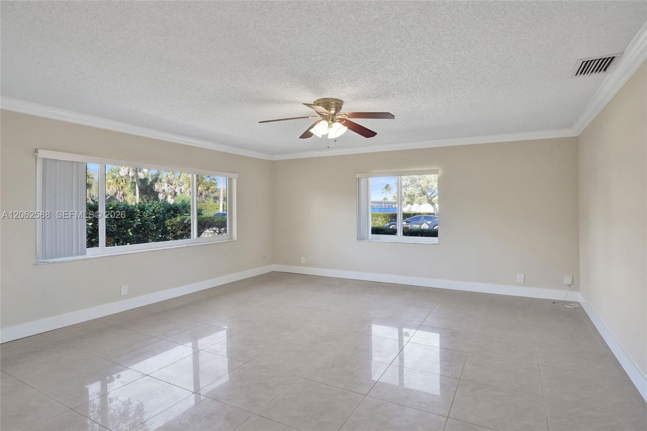 920 SW 28th St 1-2, Fort Lauderdale, FL 33315 Photo