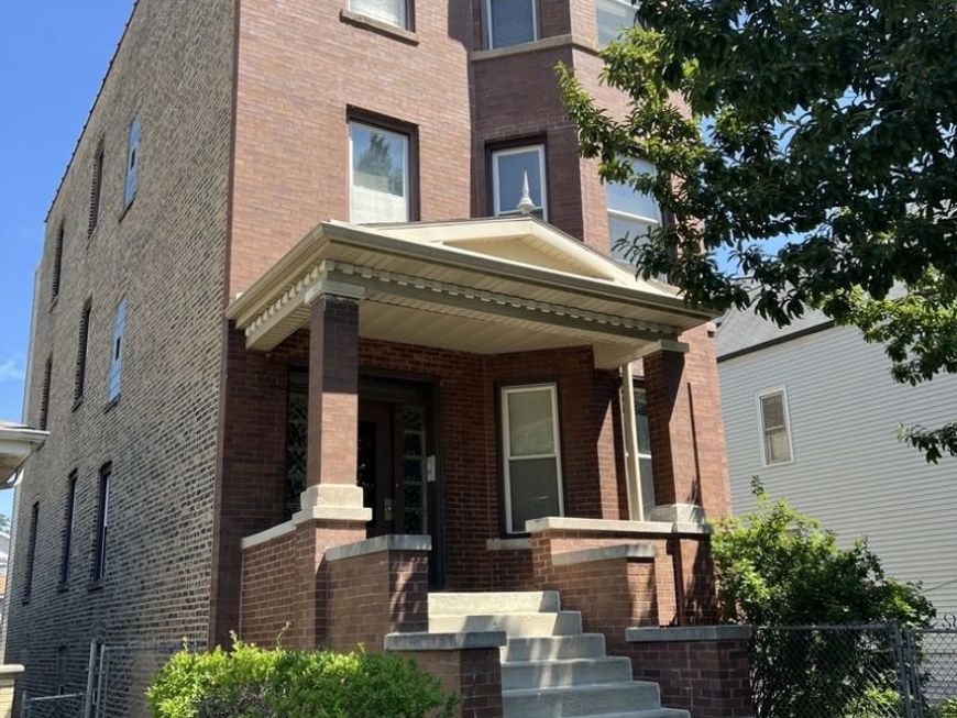 Main Photo
