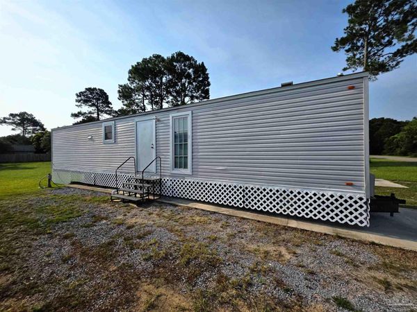 8676 Sharon Ln, Unit 3, Pensacola, FL 32534