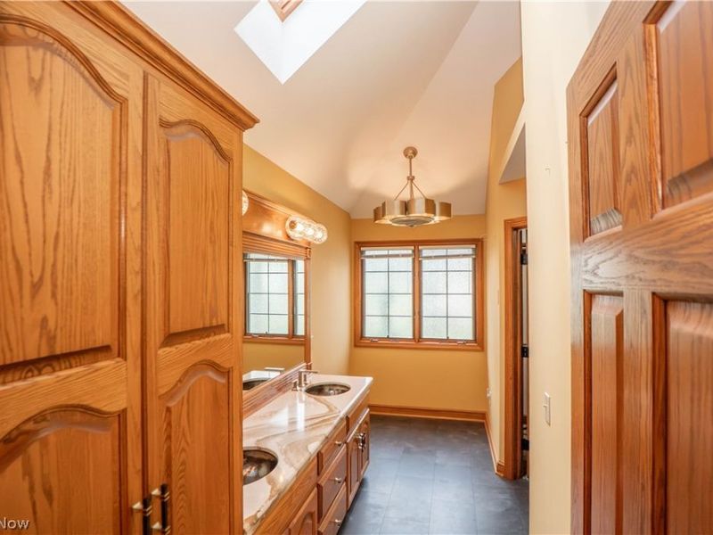 8521 Gentry Street NW, Massillon, OH 44646 Photo 29