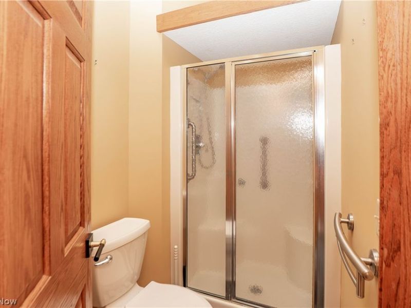 8521 Gentry Street NW, Massillon, OH 44646 Photo 30