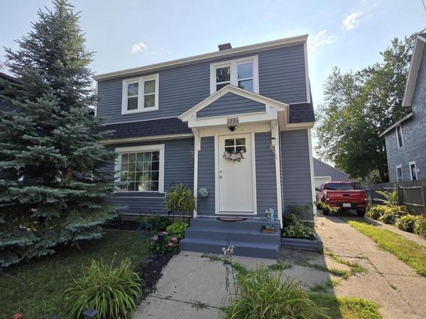 1807 College Avenue SE, Grand Rapids, MI 49507