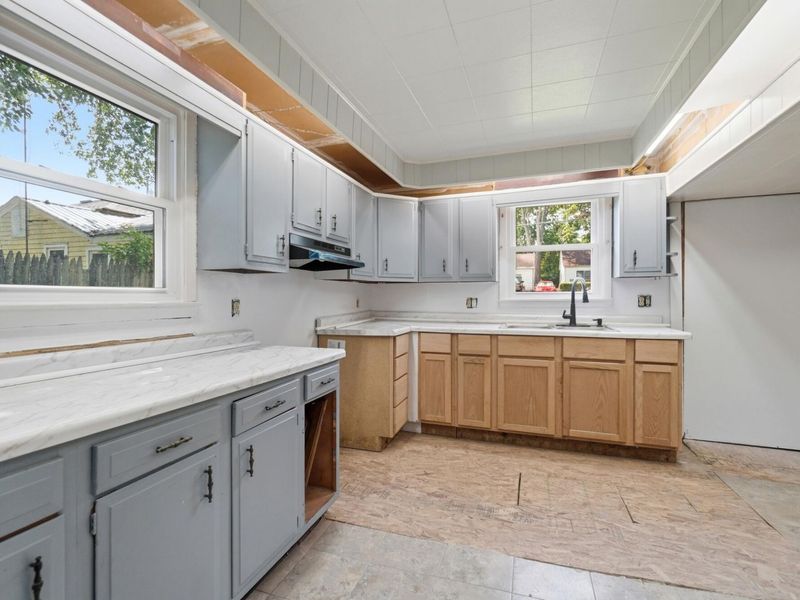 140 W Keller Street, Bradford, OH 45308 Photo 10