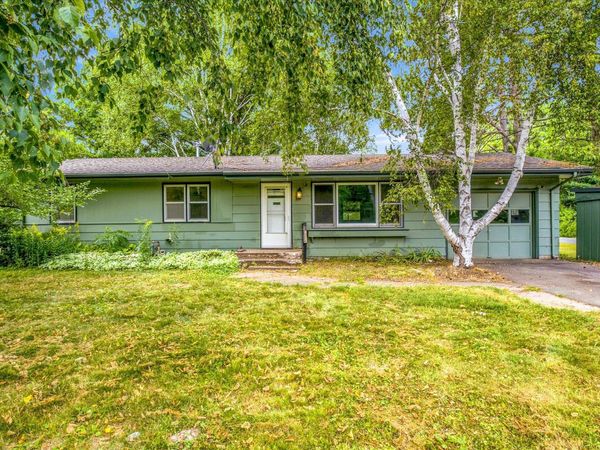 702 Power Avenue S, Hinckley, MN 55037