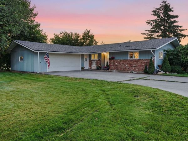 16423 E Valleyway Ave, Spokane Valley, WA 99037