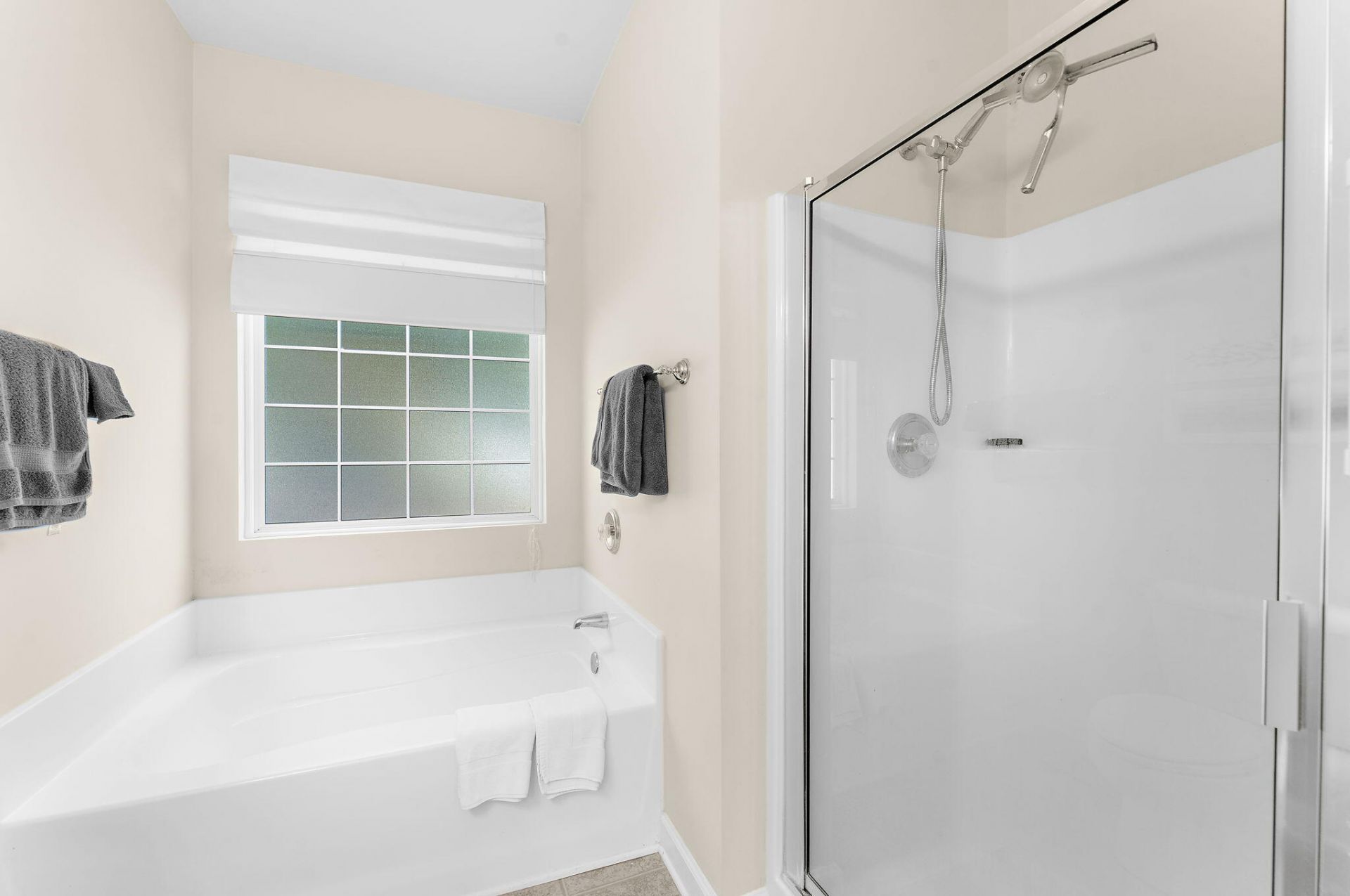 203 Pickering Lane Photo 22