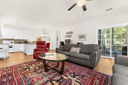 203 Pickering Lane photo 4