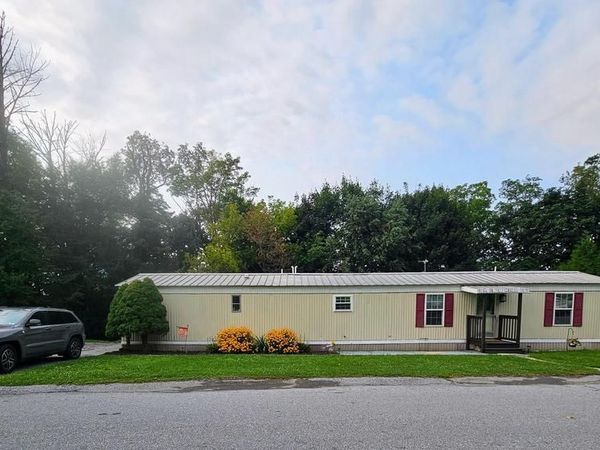 709 PRIMROSE LANE, EPHRATA, PA 17522