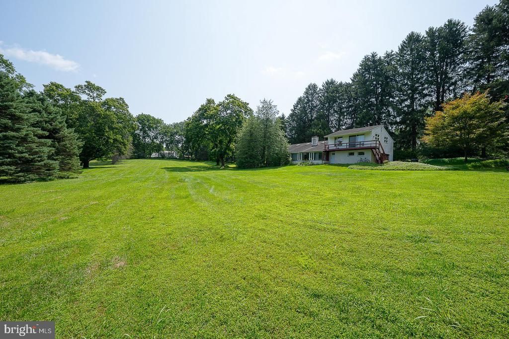 1011 N VALLEY ROAD , PAOLI, PA 19301