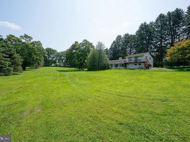 1011 N VALLEY ROAD, PAOLI, PA 19301