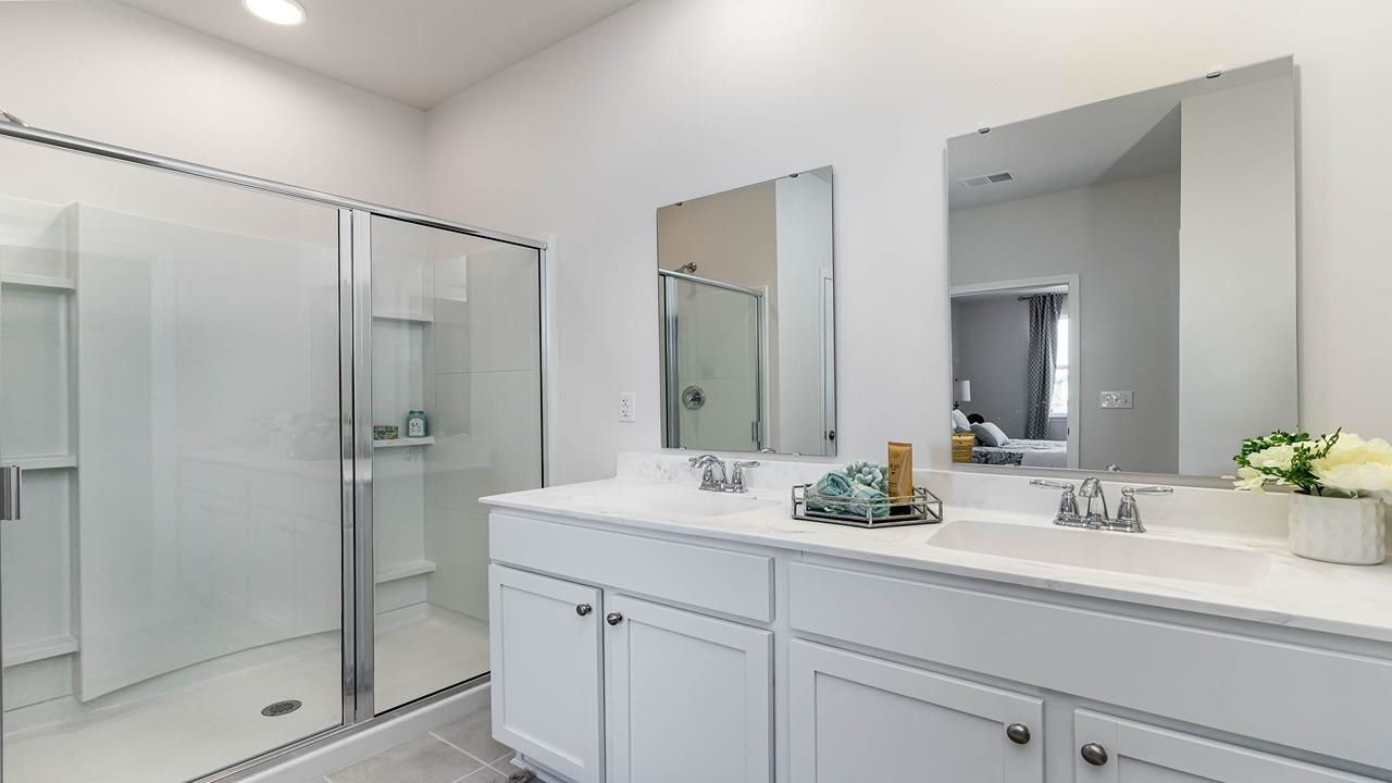 606 Strawberry Field Way  Photo 18