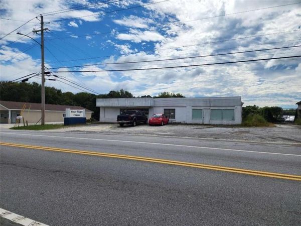 12081 Veterans Memorial Highway , Douglasville, GA 30134