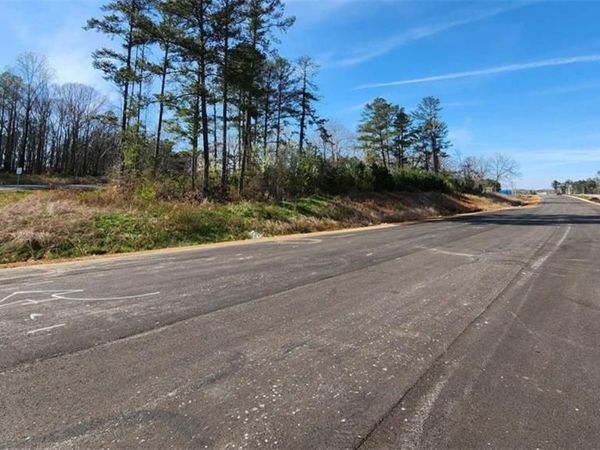 995 Old Dallas Highway , Douglasville, GA 30134