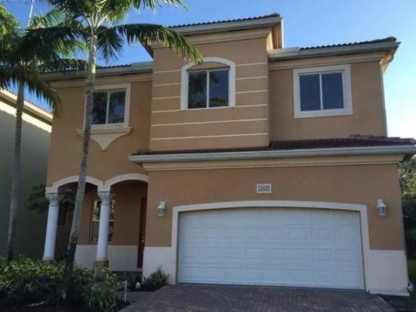 260 Gazetta Way , Other Florida, FL 33413