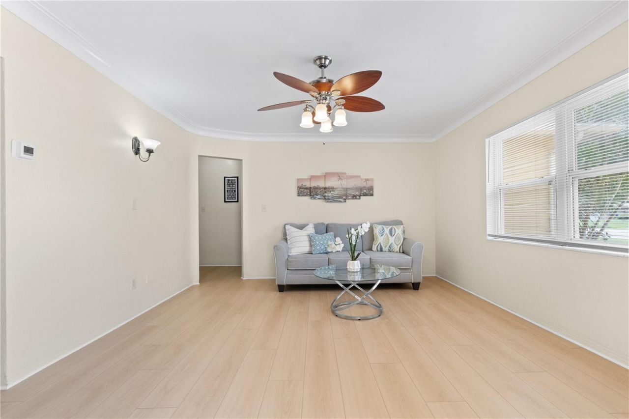 3663 22nd Avenue N, Saint Petersburg, FL 33713 Photo