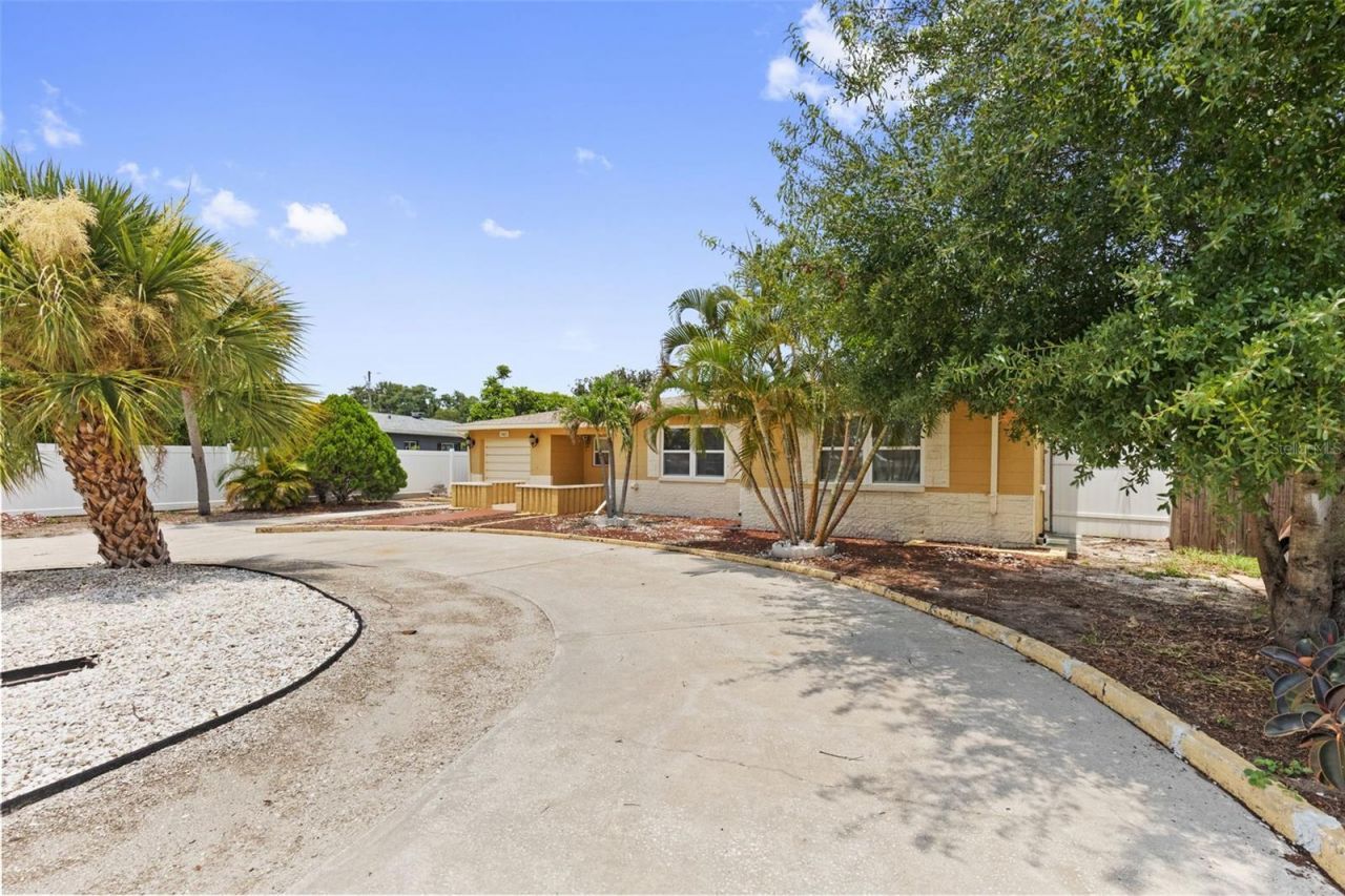 3663 22nd Avenue N, Saint Petersburg, FL 33713 Photo