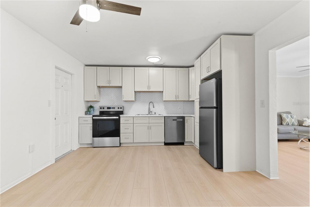 3663 22nd Avenue N, Saint Petersburg, FL 33713 Photo