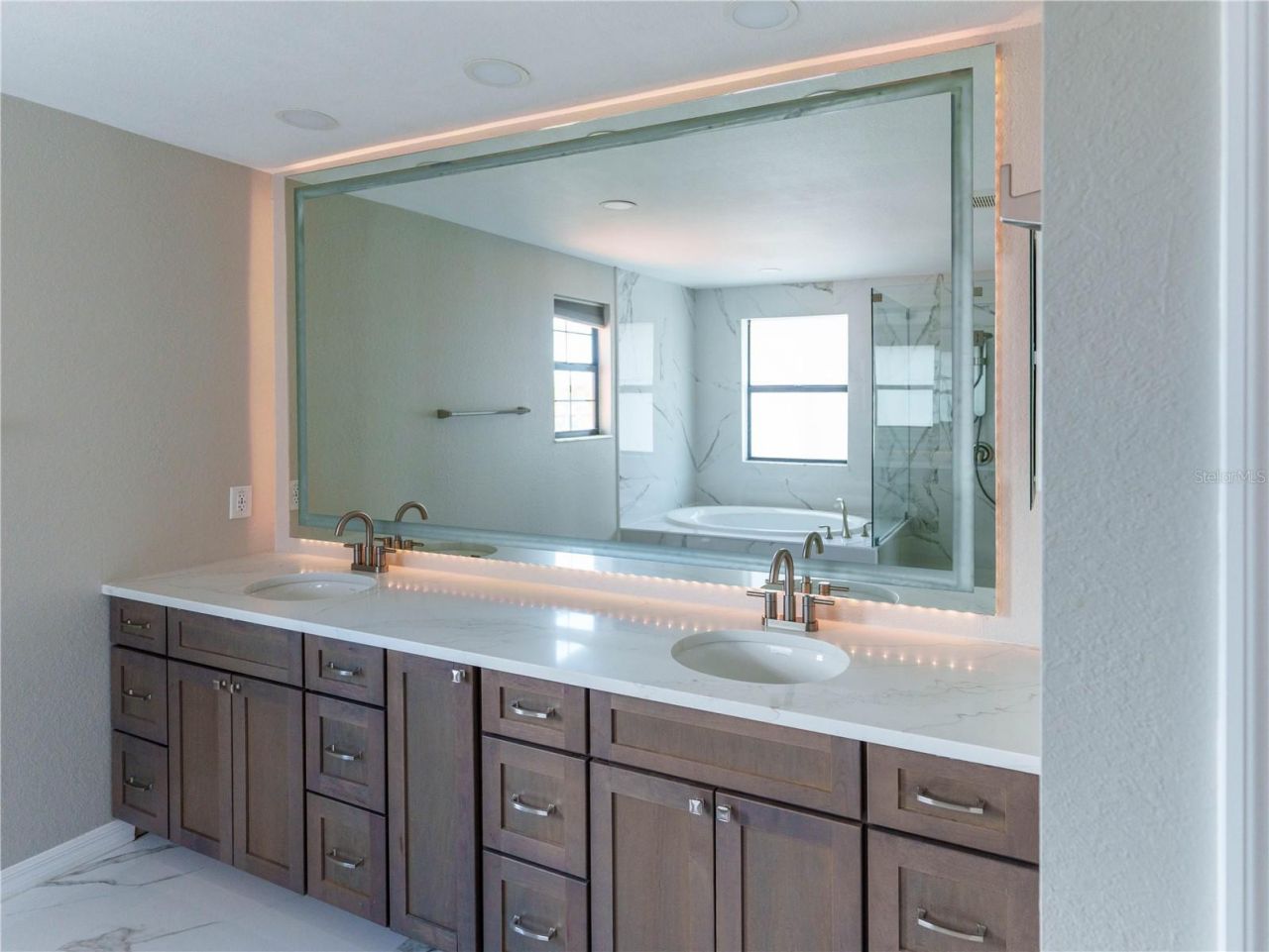 1588 Vizcaya Lane, Naples, FL 34113 Photo