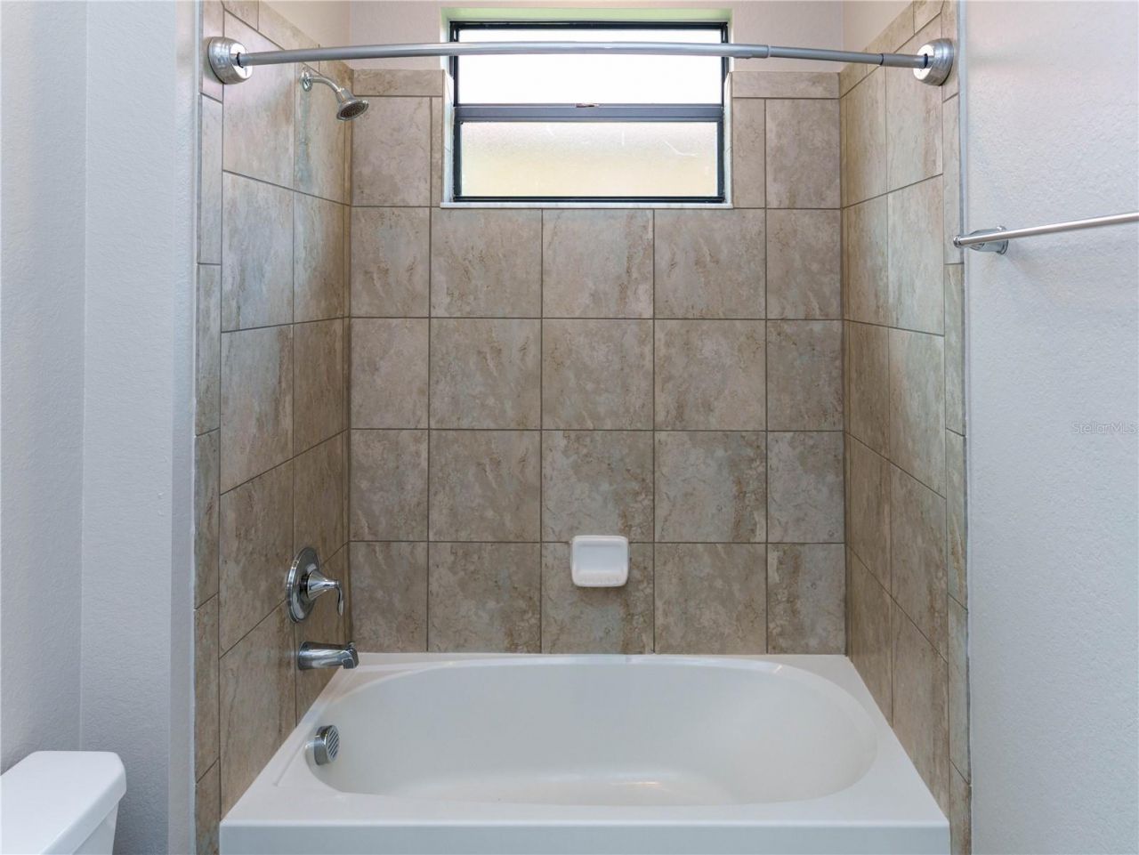 1588 Vizcaya Lane, Naples, FL 34113 Photo