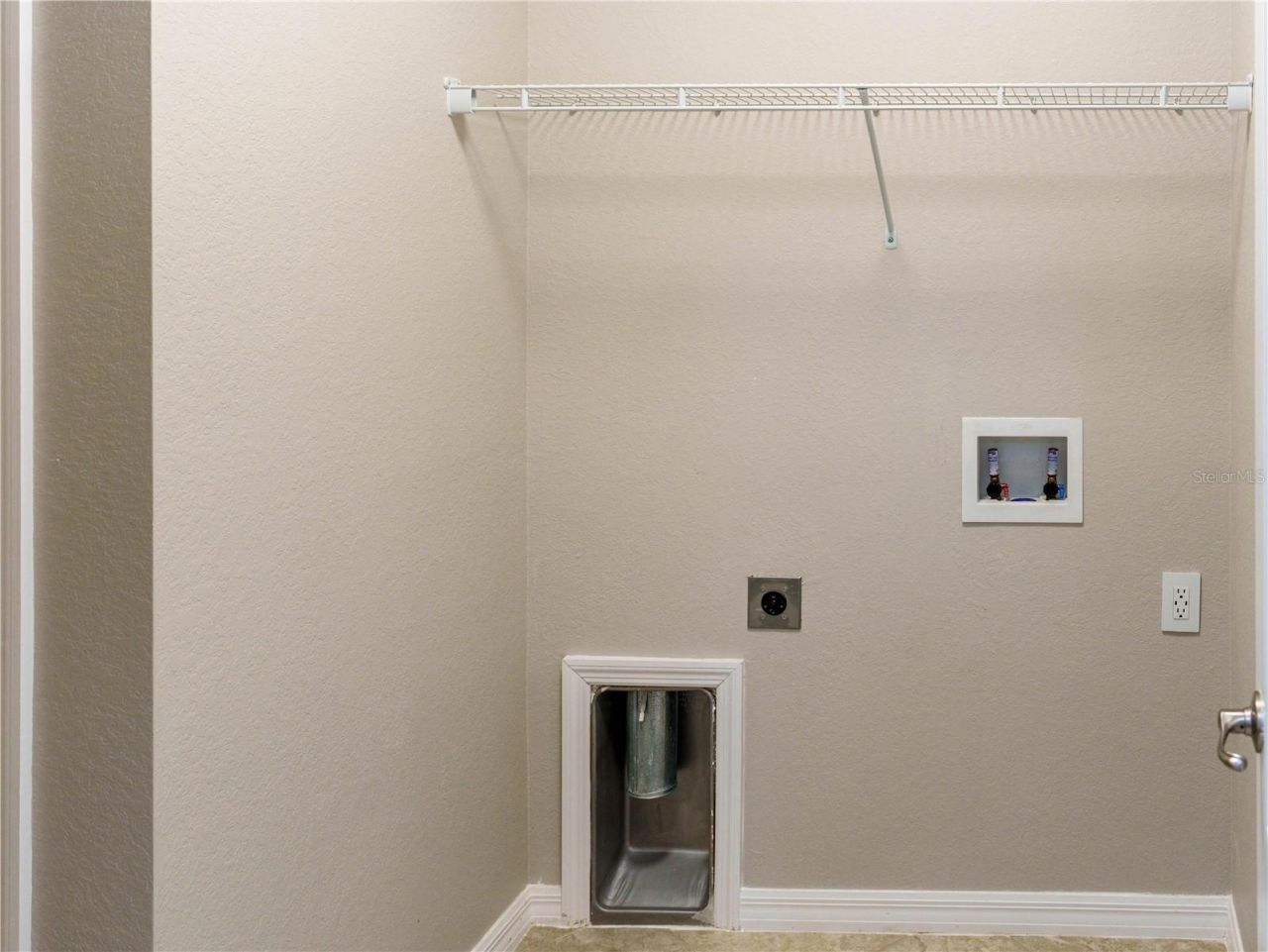 1588 Vizcaya Lane, Naples, FL 34113 Photo
