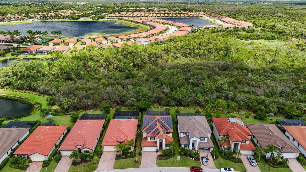 1588 Vizcaya Lane, Naples, FL 34113 Photo